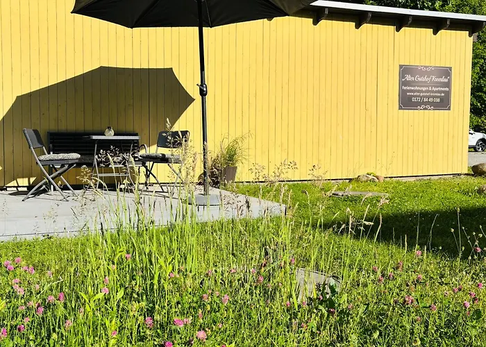 Alter Gutshof Direkt Am Schloss Und Rhododendronpark, Terasse Und Parkplatz アパート *